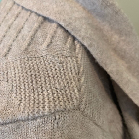 Cyrus Very Warm Cardigan Women’s Size Small Oatmeal Color Open Front - Picture 5 of 8